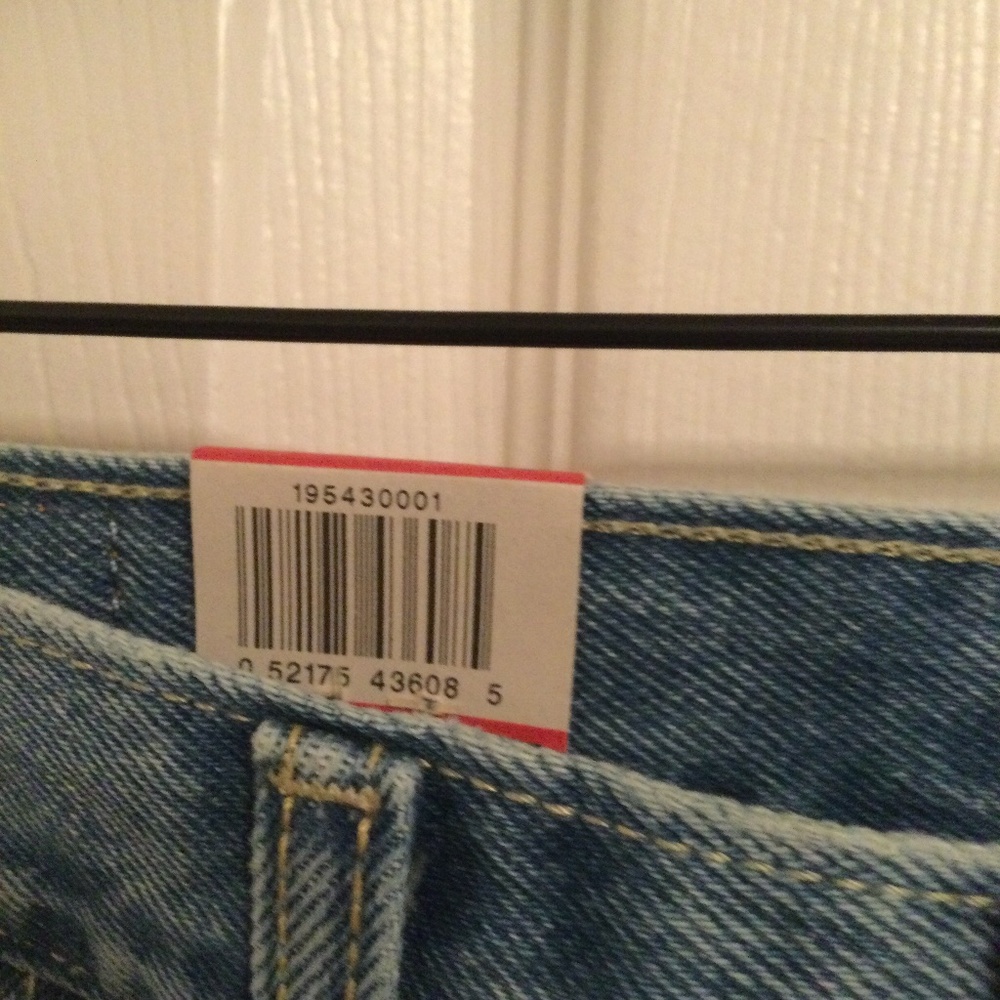 Jeans - Picture 6 of 6